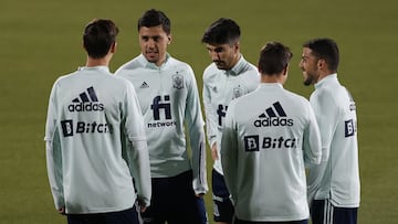 Carlos Soler, con Rodri, Pau y Fornals en la selecci&oacute;n. 