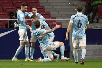 0-1. Santi Mina celebró el primer gol.