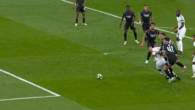 “No es penalti a Mbappé”