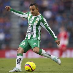 Pumas tendría en el radar a Luis Montes y Adrián Aldrete