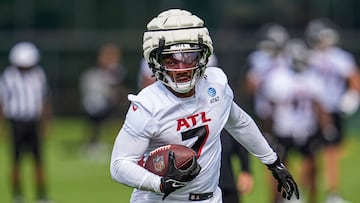 Philadelphia Eagles' star running back just paid a high compliment to Atlanta Falcons running back Bijan Robinson.