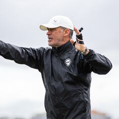 García Plaza: “O te dejas la vida en este equipo o no podrás jugar”