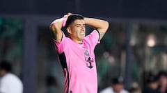FORT LAUDERDALE, FLORIDA - APRIL 03: Luis Su�rez #9 of Inter Miami reacts during the first half against Monterrey in the quarterfinals of the Concacaf Champions Cup - Leg One at Chase Stadium on April 03, 2024 in Fort Lauderdale, Florida.   Rich Storry/Getty Images/AFP (Photo by Rich Storry / GETTY IMAGES NORTH AMERICA / Getty Images via AFP)