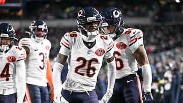 The Chicago Bears knocked off the Super Bowl champions in their own home and stretched their win streak to five games as they improve to 9-3 on the season.