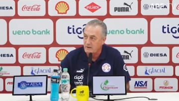 El técnico de la selección de Paraguay resalta la actitud del colombiano como ejemplo de compromiso y transformación con la camiseta de Colombia, sin importar su rol en los clubes.