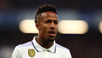 LONDON, ENGLAND - APRIL 18: Eder Militao of Real Madrid looks on during the UEFA Champions League Quarterfinal second leg match between Chelsea FC and Real Madrid at Stamford Bridge on April 18, 2023 in London, United Kingdom. (Photo by Chris Brunskill/Fantasista/Getty Images)