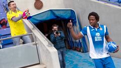 Carlos Sánchez piensa en Barcelona: "Estoy ansioso por jugar"