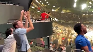 Impresionante pantalla en Los Angeles te hace sentir en un estadio