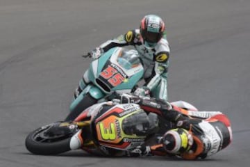 Simone Corsi se cayó en el Gran Premio de Argentina.