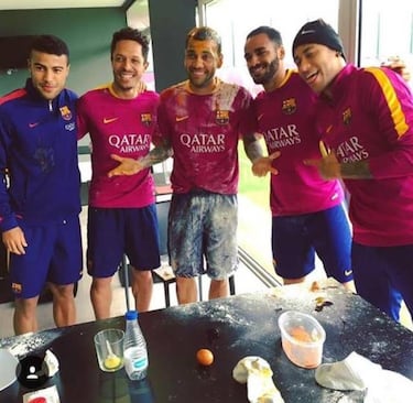 Dani Alves, el coleccionista de 30 títulos cumple 33 años