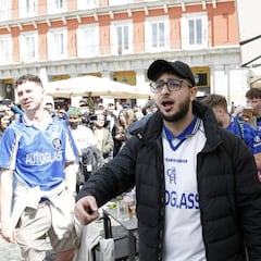 Los seguidores del Chelsea llenan el centro de Madrid