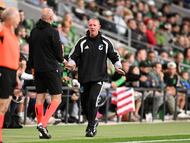 El técnico del Minnesota United, Cameron Knowles.