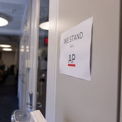 La Casa Blanca violó la Primera Enmienda: Debe levantar la prohibición a The Associated Press