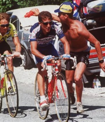 09. Pedro Delgado y Greg Lemond en el Tour de Francia de 1989.