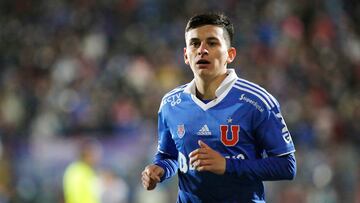 Futbol, Universidad de Chile vs Union La Calera.
Fecha 16, campeonato Nacional 2022.
El jugador de Universidad de Chile Pablo Aranguiz, es fotografiado contra Union La Calera durante el partido por la primera division disputado en el estadio Santa Laura.
Santiago, Chile.
02/07/2022
Jonnathan Oyarzun/Photosport

Football, Universidad de Chile vs Union La Calera.
16th date, 2022 National Championship.
Universidad de Chile’s player Pablo Aranguiz, is pictured against Union La Calera during the first division match held at Santa Laura stadium.
Santiago, Chile.
07/02/2022
Jonnathan Oyarzun/Photosport