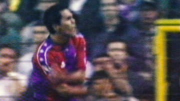 El Bar?a gana 2-3 en el Bernabu. Giovanni mete el gol decisivo en el minuto 79 y brinda a los aficionados madridistas unas cuantas 'peinetas'.