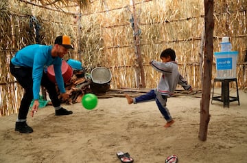 Sergio Ramos during the visit to Piura (Perú).