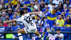 BUENOS AIRES, ARGENTINA - FEBRUARY 05: Sebastian Villa of Boca Juniors drives the ball during a match between Boca and Central Cordoba as part of Liga Profesional 2023 at Estadio Alberto J. Armando on February 5, 2023 in Buenos Aires, Argentina. (Photo by Marcelo Endelli/Getty Images)