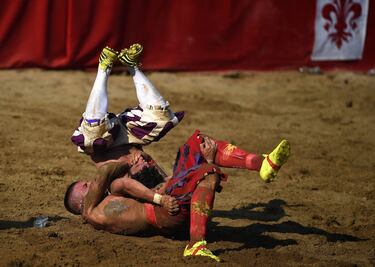 Las imágenes más salvajes del Calcio Storico Fiorentino