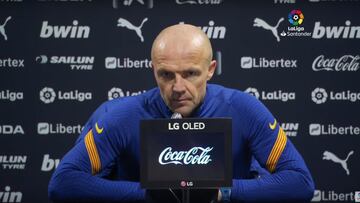 Schreuder: "No hay que mirar atrás; ahora toca el Atlético"