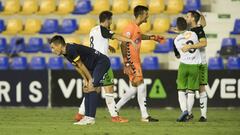 El Racing de Santander celebra uno de sus goles al UCAM Murcia.