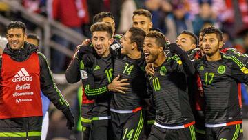 Mexico midfielder Hector Herrera (16), forward Javier Hernandez (14), forward/midfieder Giovani dos Santos (10), Mexico forward Javier Hernandez (14) and Mexico forward Jesus Manuel Corona (17) celebrate the win after the game against the USA 