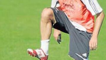 <b>OSTRACISMO. </b>Helguera continuará, pero no cuenta para Capello.