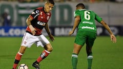 Con Guerrero titular, Flamengo empató con Chapecoense