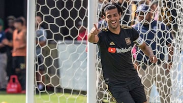 El mediocampista Eduard Atuesta aseguró que Carlos Vela es el líder del equipo y siempre los motiva para ir adelante por el triunfo.