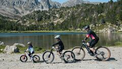 Un estudio compara el esfuerzo del ciclista con una bici de montaña normal y una eléctrica