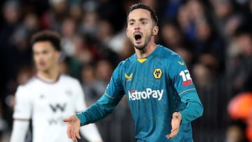 Pablo Sarabia, jugador del Wolverhampton, celebra su primer gol contra el Fulham.