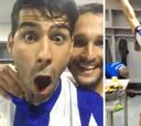Fiesta y 'exhibicionismo' en el camarín del Depor tras salvarse
