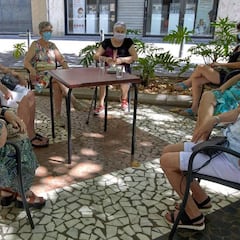 "El mayor riesgo de contagio se da en espacios abarrotados y cerrados"