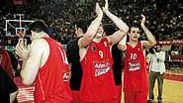 APLAUSOS A LOS TOREROS. Felipe Reyes y Carlos Jiménez, los dos mejores en un gran Estudiantes.