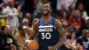 The Minnesota Timberwolves made their home playoff debut and got a big win over the Los Angeles Lakers to take a 2-1 series lead heading into Game 4.