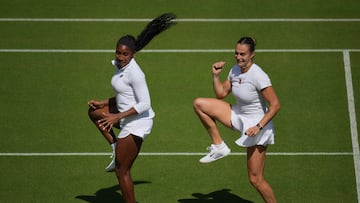 Las tenistas Aryna Sabalenka y Coco Gauff, durante un entrenamiento en Wimbledon 2025.