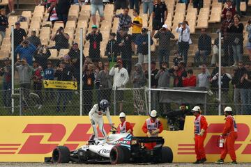 Hamilton consigue la pole en Montmeló