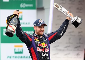 Tiene cuatro Mundiales solo superado por Juan Manuel Fangio, con 5, Hamilton y Schumacher con 7. Los consiguió de forma consecutiva en los años 2010, 2011, 2012 y 2013, cuando estaba en Red Bull. Unido a esto, ostenta el récord de campeón más joven del mundo, ya que el Mundial de 2010 lo consiguió cuando tenía 23 años, 4 meses y 11 días. Cuando se proclamó campeón en 2011, en rueda de prensa tuvo unas palabras muy emotivas para en su momento su anterior fisioterapeuta y entrenador, Tommi Parmakoski, a quien debe gran parte del trabajo tanto físico como psicológico. “Él fue el único que no me permitió en ningún momento perder el control”