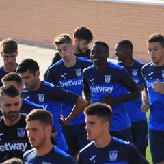 El Leganés ya tiene 20 jugadores, pero media docena podría salir