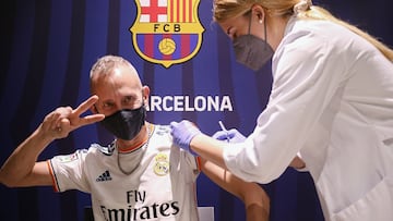 El Camp Nou abre las puertas como centro masivo de vacunación