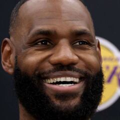 LeBron James admits he’s been vaccinated