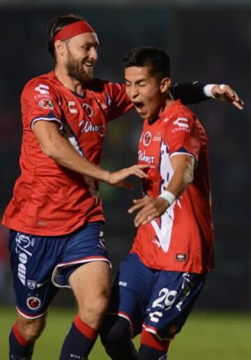 Los Tiburones vencieron 4-1 a los Rayos y se consagraron campeones de la Copa MX