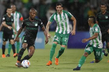 Atlético Nacional eliminó en cuartos de final al Deportivo Cali con doblete de Dayro Moreno a los 50 y 90 minutos. Los verdes avanzaron a semifinales con un marcador de 2-1.