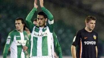 <b>PERMANENCIA.</b> Con la victoria ante el Valencia, el Betis abandonó los puestos de descenso.