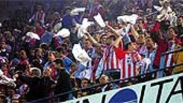 <b>DINERO</b>. Gil no quiere cesarle para no pagarle todo el contrato y Luis no está dispuesto a
dimitir