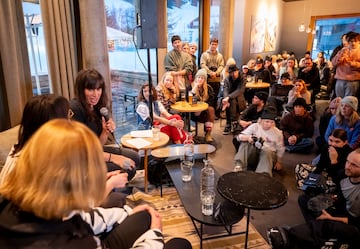 La charla organizada por Women in Action Sports Network en Laax, Suiza.