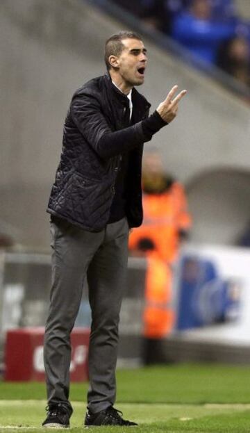 El entrenador del Eibar, Gaizka Garitano, durante el partido ante el RCD Espanyol, correspondiente a la decimo séptima jornada de Liga de Primera División