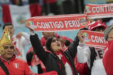 Belleza y color en la previa de las semifinales de Chile-Perú