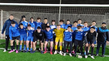 Kostiantyn Tsar con sus nuevo compañeros.