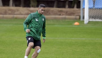 18/11/21 
 ELCHE 
 ENTRENAMIENTO 
 MARCONE 